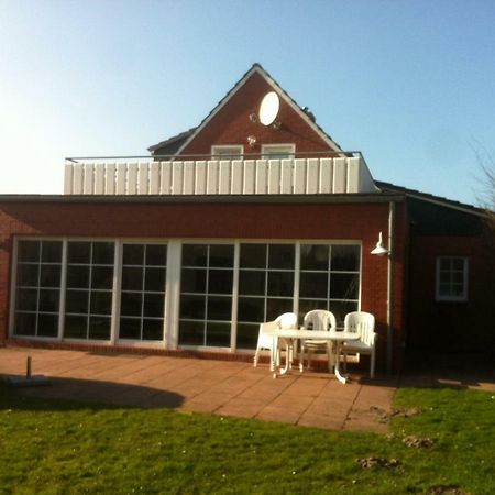 Haus Pamela Wohnung A Neuharlingersiel Exterior foto