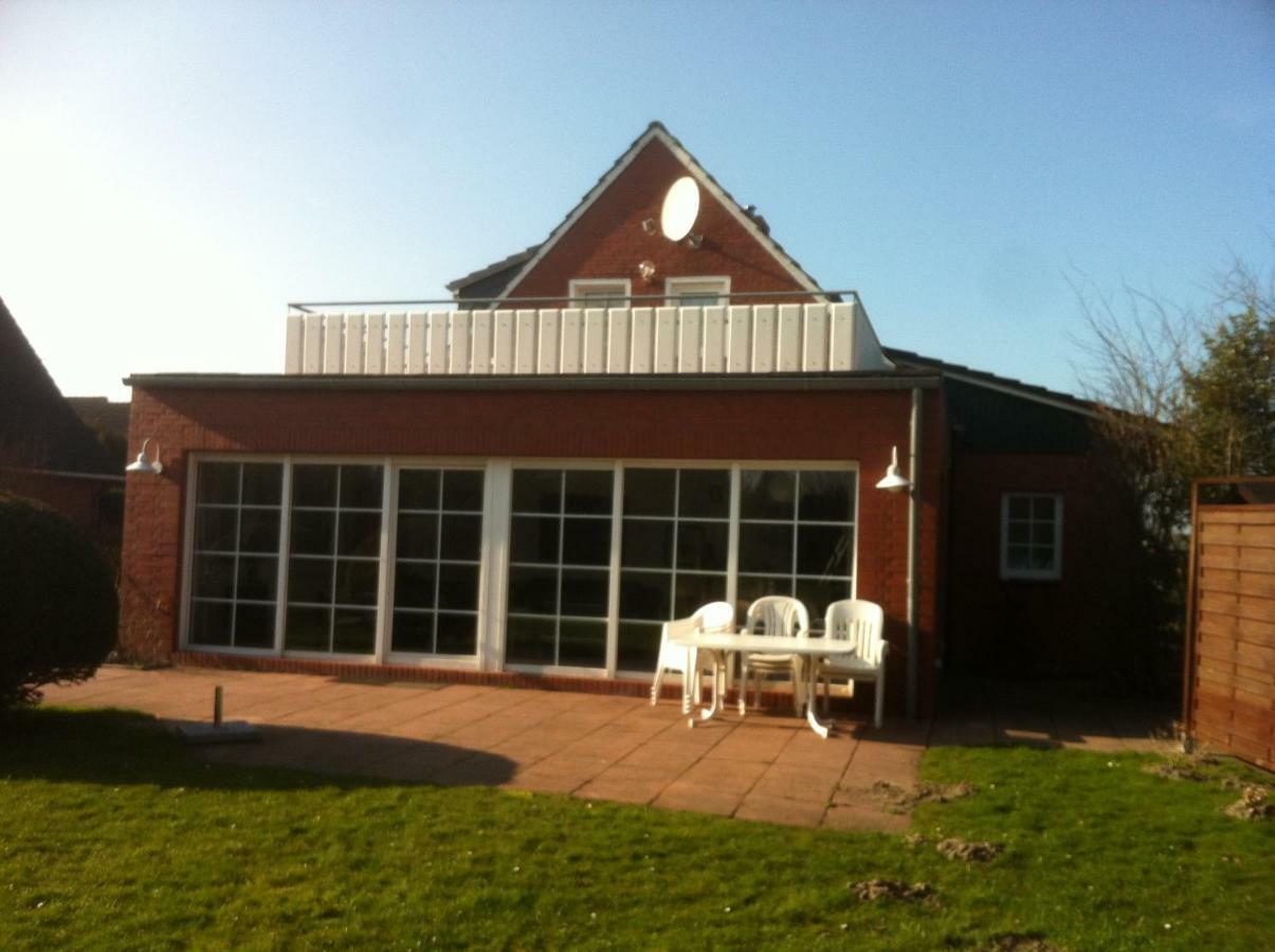 Haus Pamela Wohnung A Neuharlingersiel Exterior foto