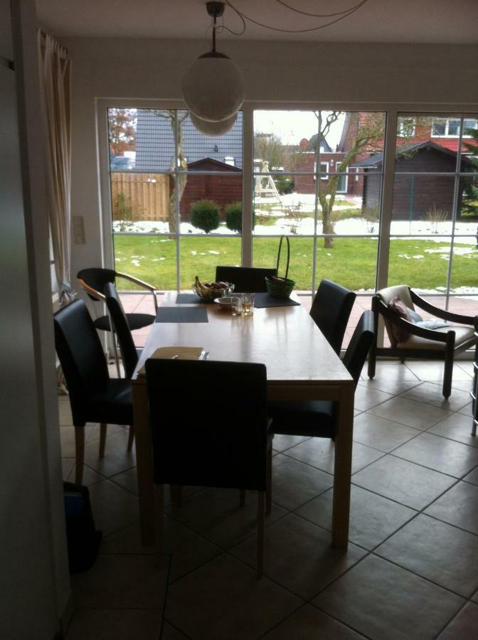 Haus Pamela Wohnung A Neuharlingersiel Exterior foto